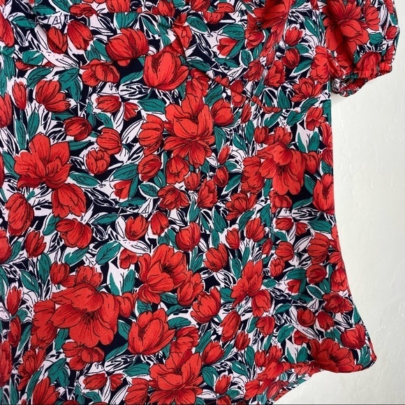 Floral Print Red and Green Puff Sleeve Blouse Top Size Small S - Picture 12 of 16